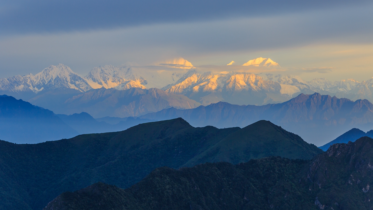 轿顶山晨观贡嘎山3.jpg