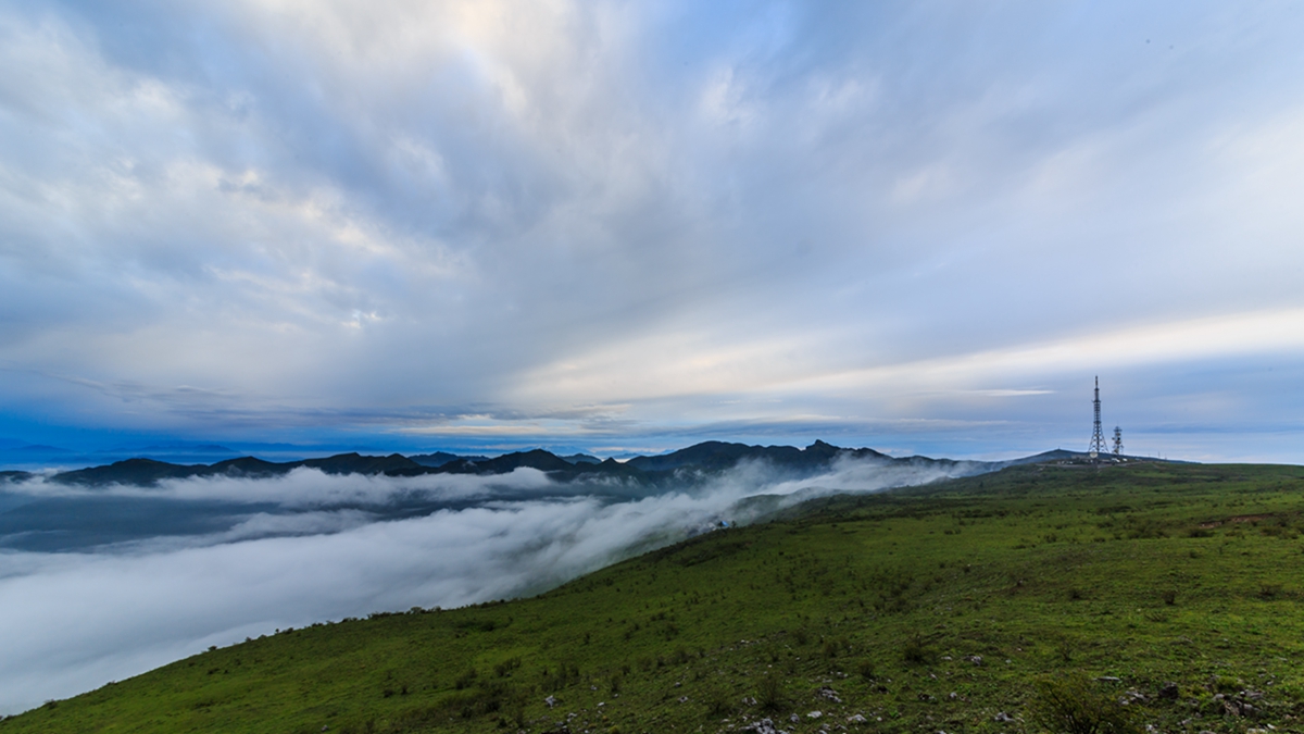 轿顶山晨观贡嘎山10 - 副本.jpg