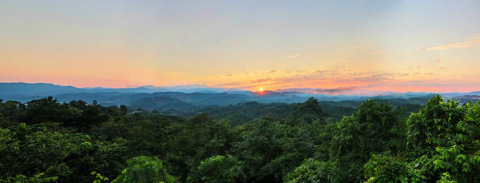 夕阳恋千山_副本.jpg