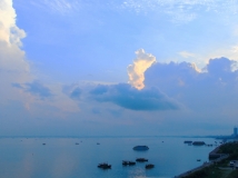 北海晨曦——风平浪静的海湾