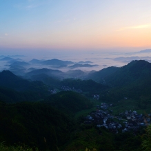 岑溪南渡石壁山风光