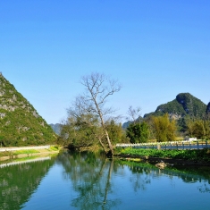 天等县一小景