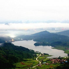 山村的早晨